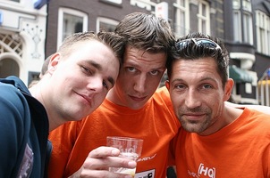 foto I Love Hardhouse street rave at the Frisco Inn, 30 april 2005, Frisco Inn, Amsterdam #156541
