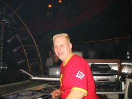 foto Back2school, 24 december 2001, Ministry of Dance, Rotterdam #1642