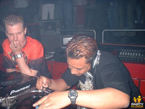 foto Back to the Underground, 31 mei 2002, Locomotion, met Toxic, The Viper