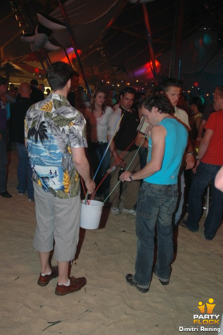 foto Mega Beach Party 2005, 18 juni 2005, Zak