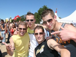 foto Defqon.1 Festival, 18 juni 2005, Almeerderstrand, Almere #170484