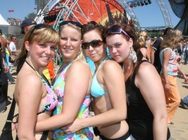 foto Defqon.1 Festival, 18 juni 2005, Almeerderstrand, Almere #170637