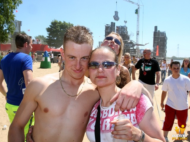 foto Defqon.1 Festival, 18 juni 2005, Almeerderstrand