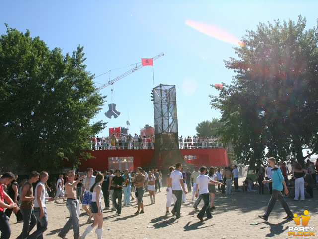 foto Defqon.1 Festival, 18 juni 2005, Almeerderstrand