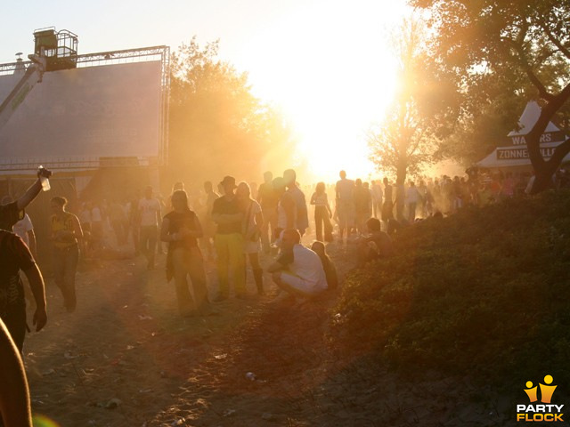 foto Defqon.1 Festival, 18 juni 2005, Almeerderstrand