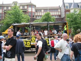 foto PRO Streetparade, 8 juni 2002, Centrum Amsterdam, Amsterdam #17190