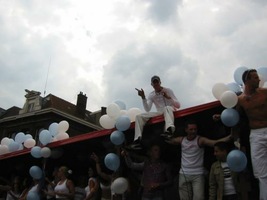 foto PRO Streetparade, 8 juni 2002, Centrum Amsterdam, Amsterdam #17234