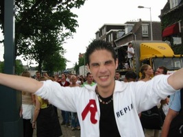 foto PRO Streetparade, 8 juni 2002, Centrum Amsterdam, Amsterdam #17317