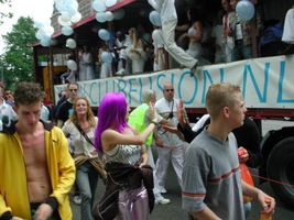 foto PRO Streetparade, 8 juni 2002, Centrum Amsterdam, Amsterdam #17415