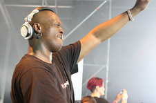 Foto's, Awakenings Festival, 2 juli 2005, Spaarnwoude, deelplan Houtrak, Halfweg