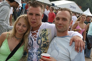 foto Awakenings Festival, 2 juli 2005, Spaarnwoude, deelplan Houtrak, Halfweg #174465