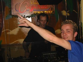 foto Bas' TECHNO(birthday)party, 9 juni 2002, Moonlight, Zaandam #17652