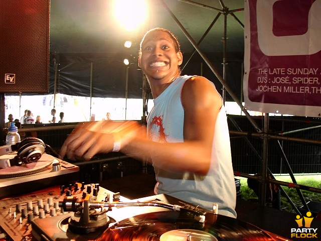 foto Free Festival, 17 juli 2005, Atlantisstrand, met Melvin