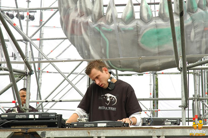 foto Dominator, 30 juli 2005, Het Rutbeek, met Syco, Osiris