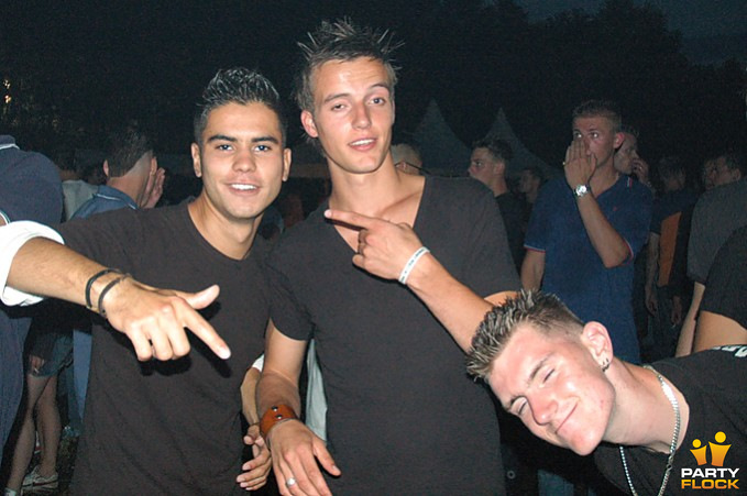 foto Dominator, 30 juli 2005, Het Rutbeek