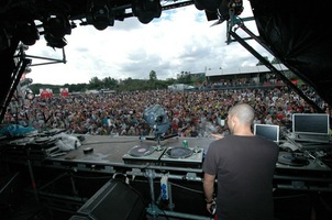 foto Dance Valley 2005, 6 augustus 2005, Spaarnwoude, Velsen-Zuid #182036