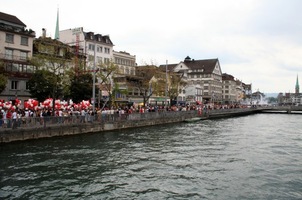 foto Street Parade Zürich, 13 augustus 2005, Centrum Zürich, Zürich #182815