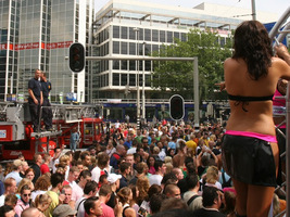 foto FFWD Heineken Dance Parade, 13 augustus 2005, Centrum Rotterdam, Rotterdam #183255