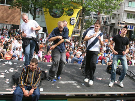 foto FFWD Heineken Dance Parade, 13 augustus 2005, Centrum Rotterdam, Rotterdam #183281