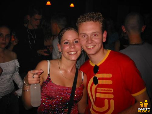 foto Club Q-Base, 15 juni 2002, Hemkade