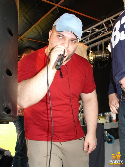 foto Boomin´ Berend, 28 augustus 2005, Vismarkt, met G-Town Madness