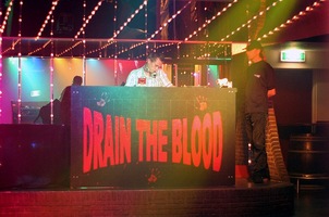 foto Drain the Blood, 3 september 2005, Paradiso Bar, Kollum #188425