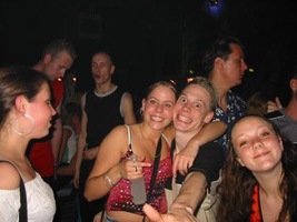 foto Club Q-Base, 15 juni 2002, Hemkade, Zaandam #18850