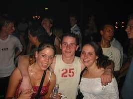 foto Club Q-Base, 15 juni 2002, Hemkade, Zaandam #18866