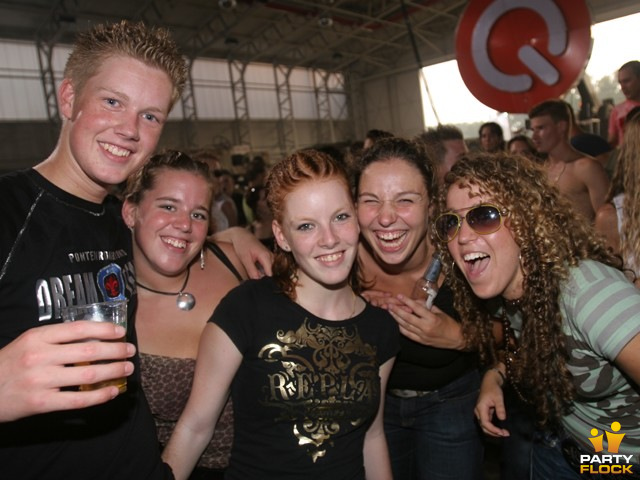 foto Q-BASE, 10 september 2005, Airport Weeze