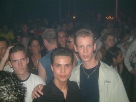 foto Club Q-Base, 15 juni 2002, Hemkade, Zaandam #19082