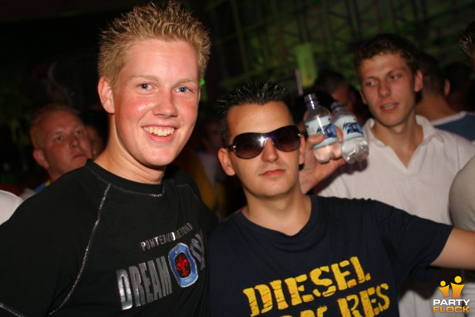 foto Q-BASE, 10 september 2005, Airport Weeze