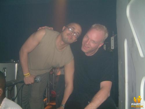 foto Club Q-Base, 15 juni 2002, Hemkade, met Ruffian