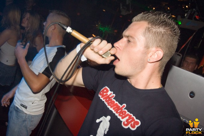 foto Strictly-Hard, 10 september 2005, The Energy, met Alpha Mc