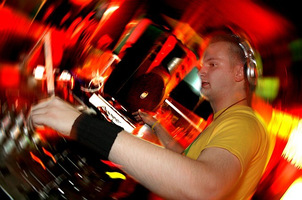 foto Round Bass, 17 september 2005, Hifi, Leiden #192453