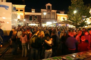 foto Raadhouseplein, 17 september 2005, Raadhuisplein, Franeker #193782