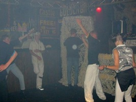 foto Birdland, 21 juni 2002, Birdland, Uitgeest #19734