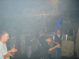 foto Birdland, 21 juni 2002, Birdland, Uitgeest #19740