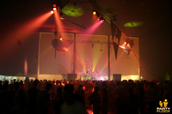 foto Qlubtempo 2001, 8 oktober 2005, Heineken Music Hall