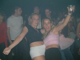 foto Club Q-Base, 29 juni 2002, Hemkade, Zaandam #20351