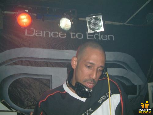 foto Dance 2 Eden - House Classics, 5 juli 2002, Get Down, met The Darkraver