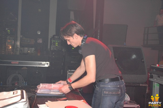 foto Armada x-mas night, 26 december 2005, Melkweg, met Harry Lemon