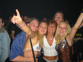 foto Awakenings Festival, 6 juli 2002, Spaarnwoude, deelplan Houtrak, Halfweg #21552