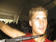 Foto's, Awakenings Festival, 6 juli 2002, Spaarnwoude, deelplan Houtrak, Halfweg