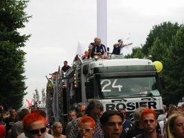 foto Love Parade, 13 juli 2002, Centrum Berlijn, Berlin #21905