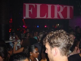 foto Flirt, 27 juli 2002, Now&Wow, Rotterdam #23318