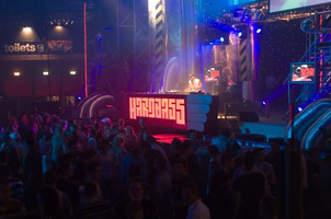 foto Hard Bass, 1 april 2006, SilverDome, Zoetermeer #237639