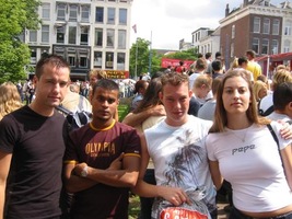 foto FFWD Heineken Dance Parade, 10 augustus 2002, Centrum Rotterdam, Rotterdam #24063