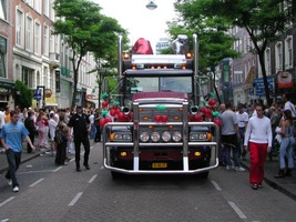 foto FFWD Heineken Dance Parade, 10 augustus 2002, Centrum Rotterdam, Rotterdam #24134