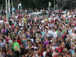 foto FFWD Heineken Dance Parade, 10 augustus 2002, Centrum Rotterdam, Rotterdam #24182