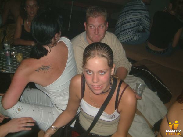 Foto's Club Q-Base, 10 augustus 2002, Hemkade, Zaandam